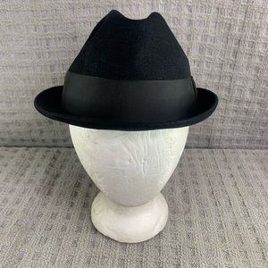 Vintage 60’s Men's Black Felt Fedora Hat By Adam Sovereign New York.